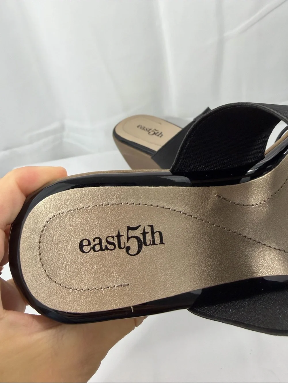 East 5th •women’s size